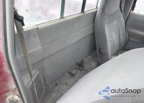 1996 Ford Ranger from USA, damaged, VIN 1FTCR10A5TUA28813